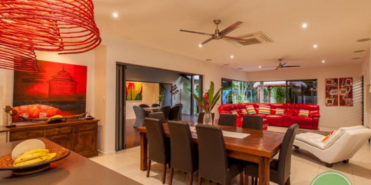 17 Muller Street, PALM COVE, QLD 4879 AUS