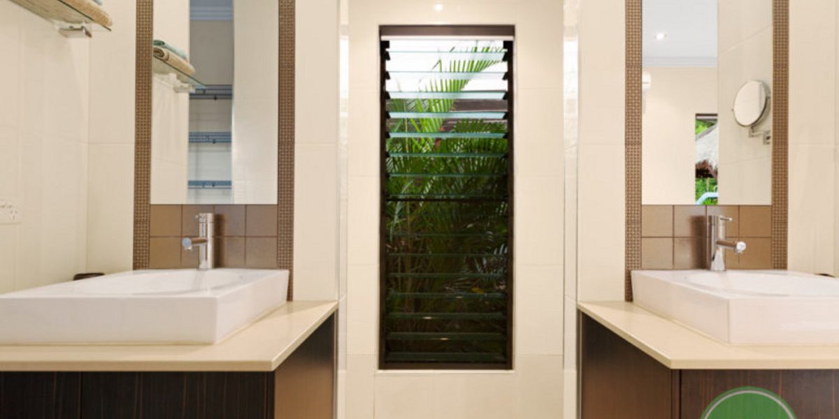 17 Muller Street, PALM COVE, QLD 4879 AUS