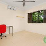 17 Muller Street, PALM COVE, QLD 4879 AUS