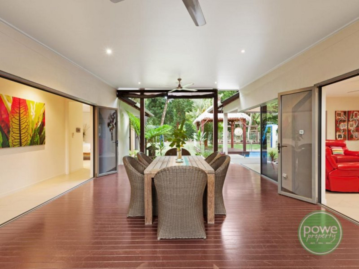 17 Muller Street, PALM COVE, QLD 4879 AUS