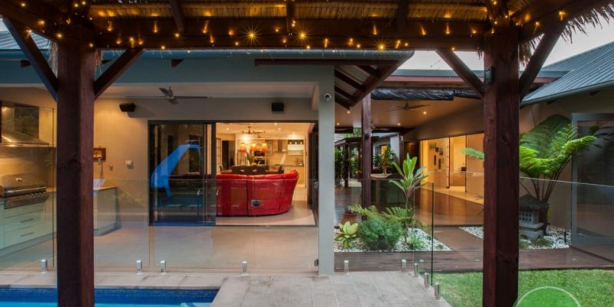 17 Muller Street, PALM COVE, QLD 4879 AUS