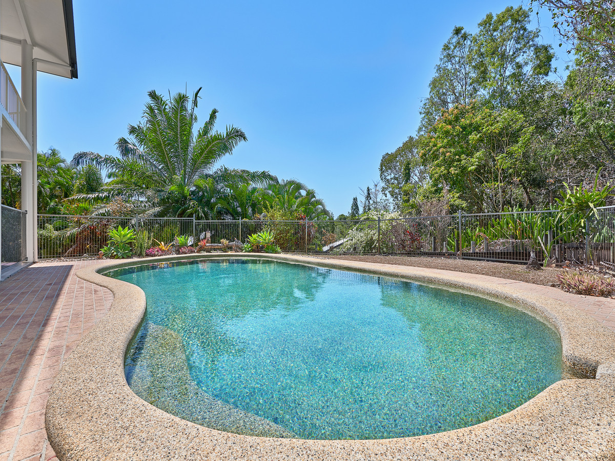 13-15 Lark Close, Clifton Beach, QLD 4879 AUS