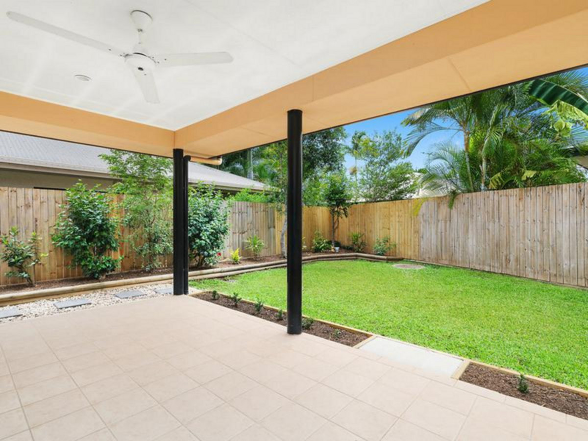 11 Bronte Close, Kewarra Beach, QLD 4879 AUS