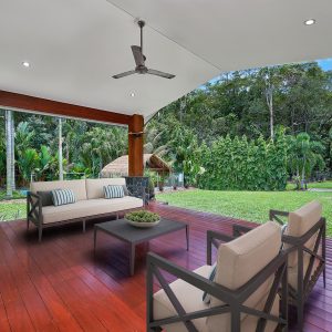 20 Megalong Close, Smithfield, QLD 4878 AUS