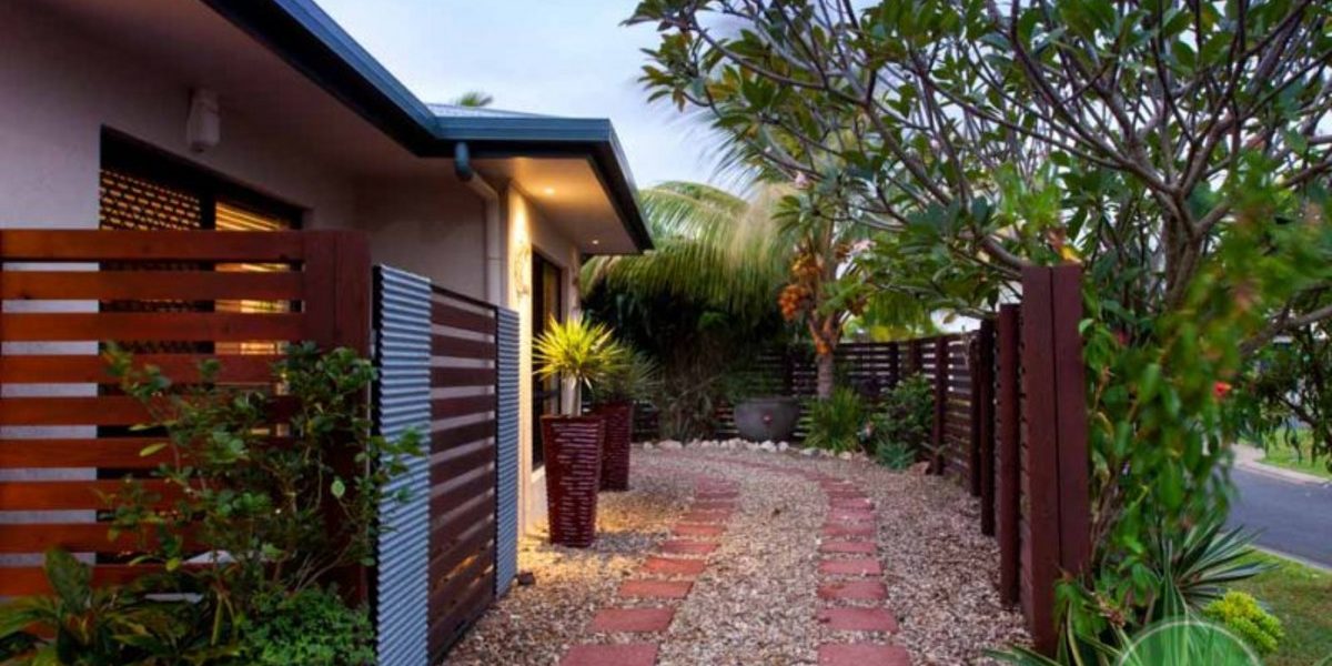 2 Alva Close, KEWARRA BEACH, QLD 4879 AUS
