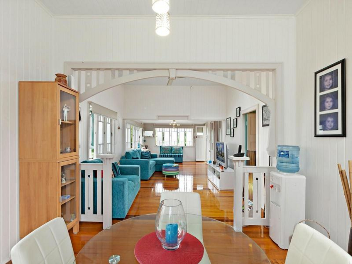 63 Scott Street, BUNGALOW, QLD 4870 AUS