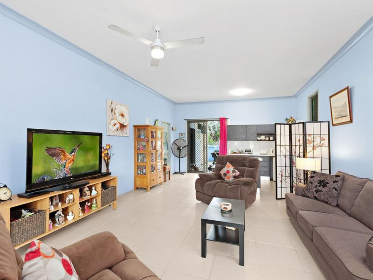 63 Scott Street, BUNGALOW, QLD 4870 AUS