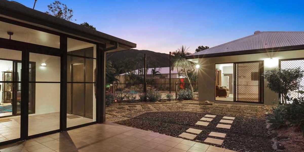 39 Beaver Street, CLIFTON BEACH, QLD 4879 AUS