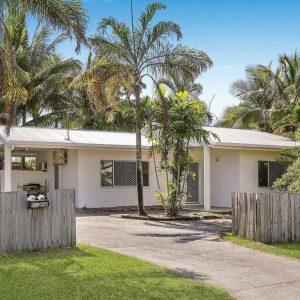 1/9 Bondi Crescent, KEWARRA BEACH, QLD 4879 AUS