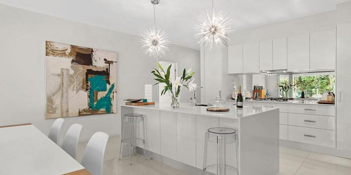 17 Aurelia Road, PALM COVE, QLD 4879 AUS