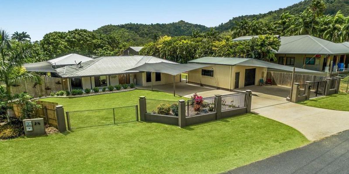 26 Joseph Banks Close, KEWARRA BEACH, QLD 4879 AUS
