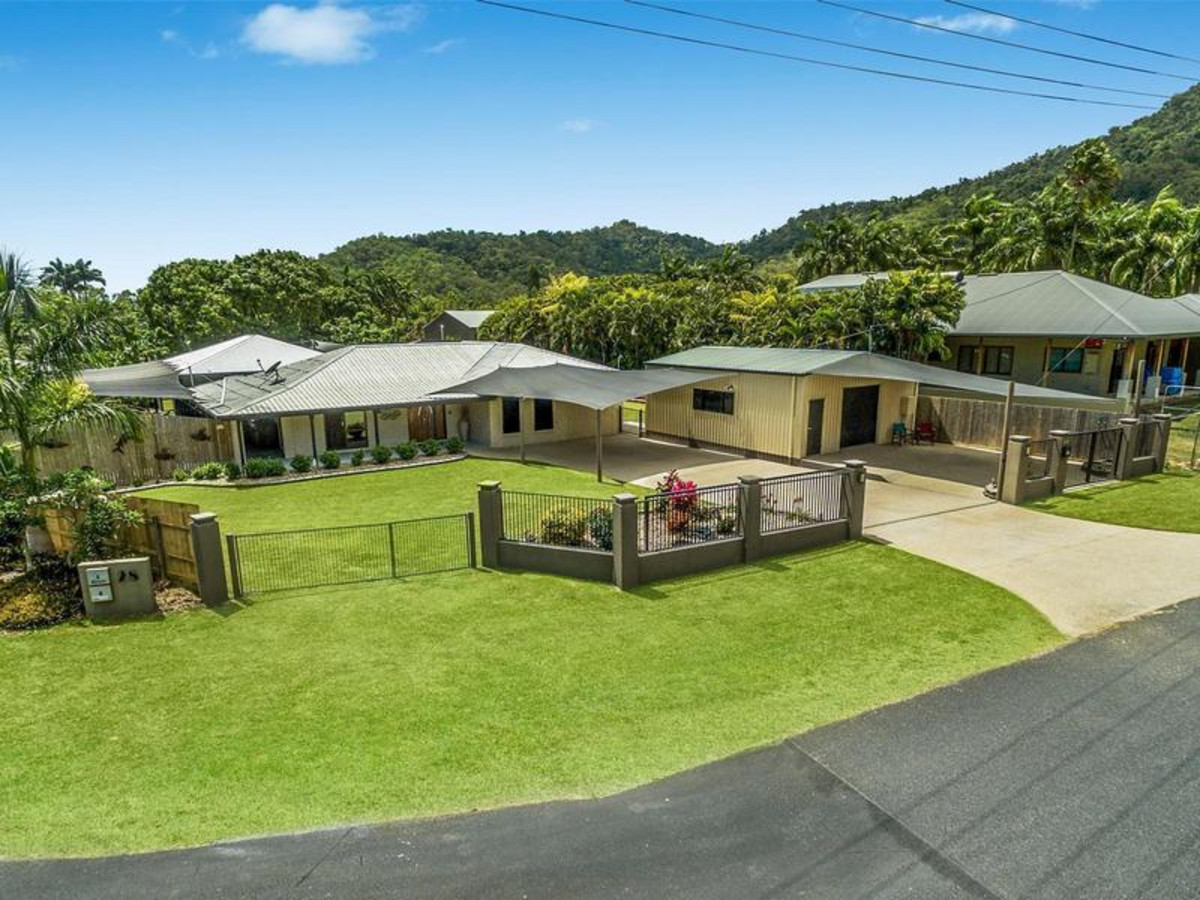 26 Joseph Banks Close, KEWARRA BEACH, QLD 4879 AUS