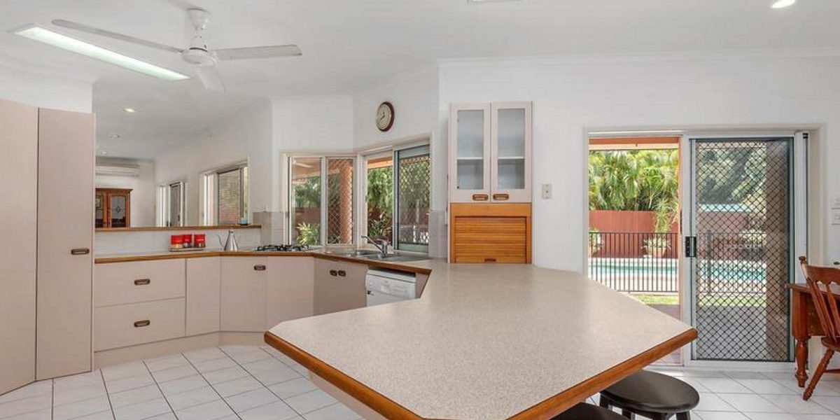 52 Sidlaw Street, SMITHFIELD, QLD 4878 AUS
