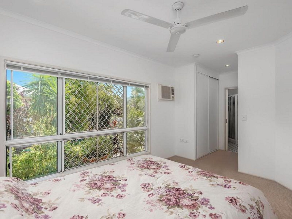 52 Sidlaw Street, SMITHFIELD, QLD 4878 AUS