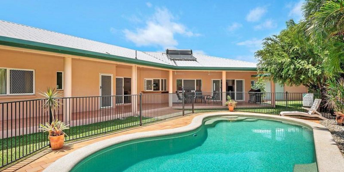 52 Sidlaw Street, SMITHFIELD, QLD 4878 AUS