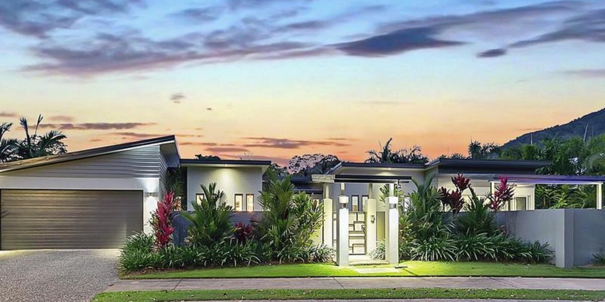 11 Lillian Road, PALM COVE, QLD 4879 AUS