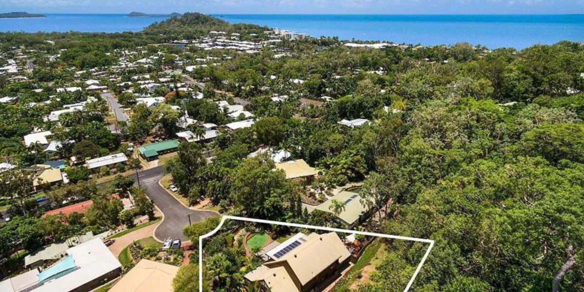 1 Kiriwina Close, Trinity Beach, QLD 4879 AUS