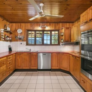 1 Kiriwina Close, Trinity Beach, QLD 4879 AUS
