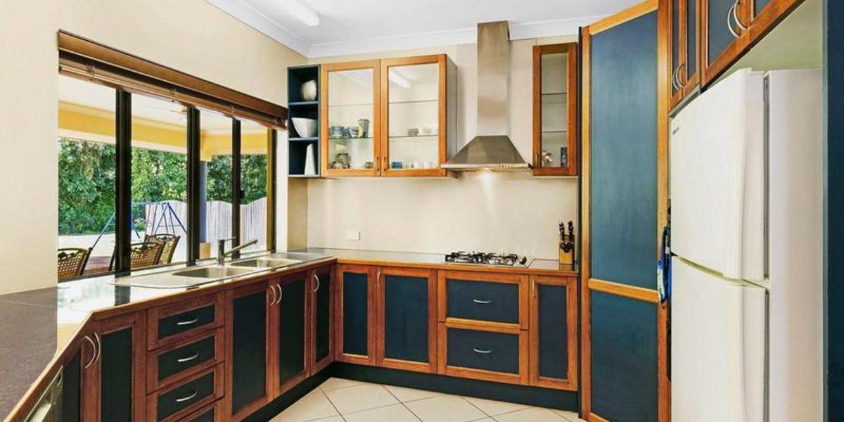 9 Melvin Close, EDMONTON, QLD 4869 AUS
