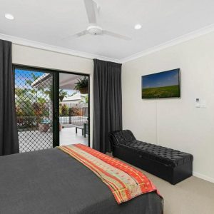 18 Como Close, KEWARRA BEACH, QLD 4879 AUS