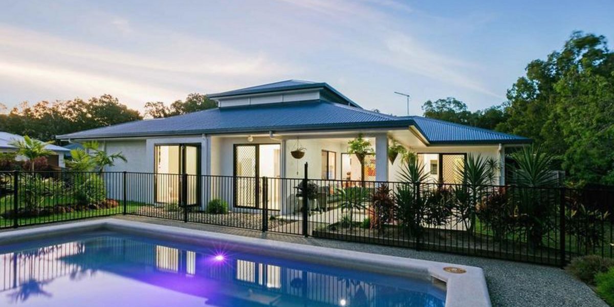 18 Como Close, KEWARRA BEACH, QLD 4879 AUS