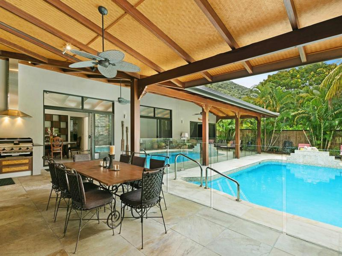 84 Cedar Road, Palm Cove, QLD 4879 AUS