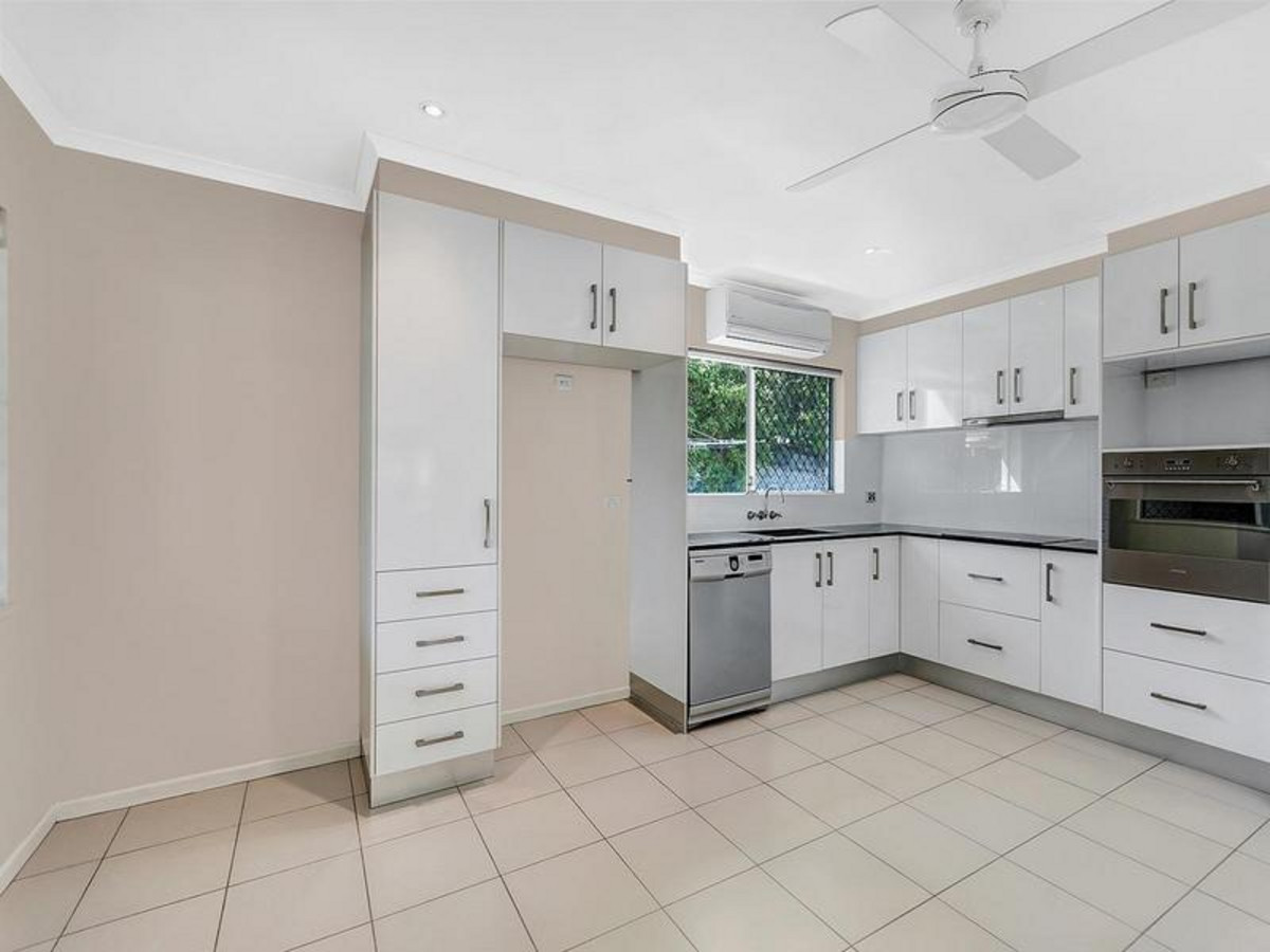 7 Mahab Street, KEWARRA BEACH, QLD 4879 AUS