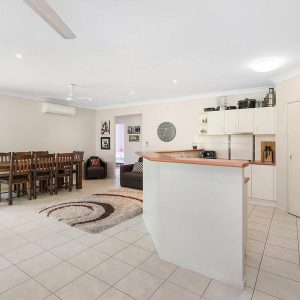 15 Derrick Street, REDLYNCH, QLD 4870 AUS