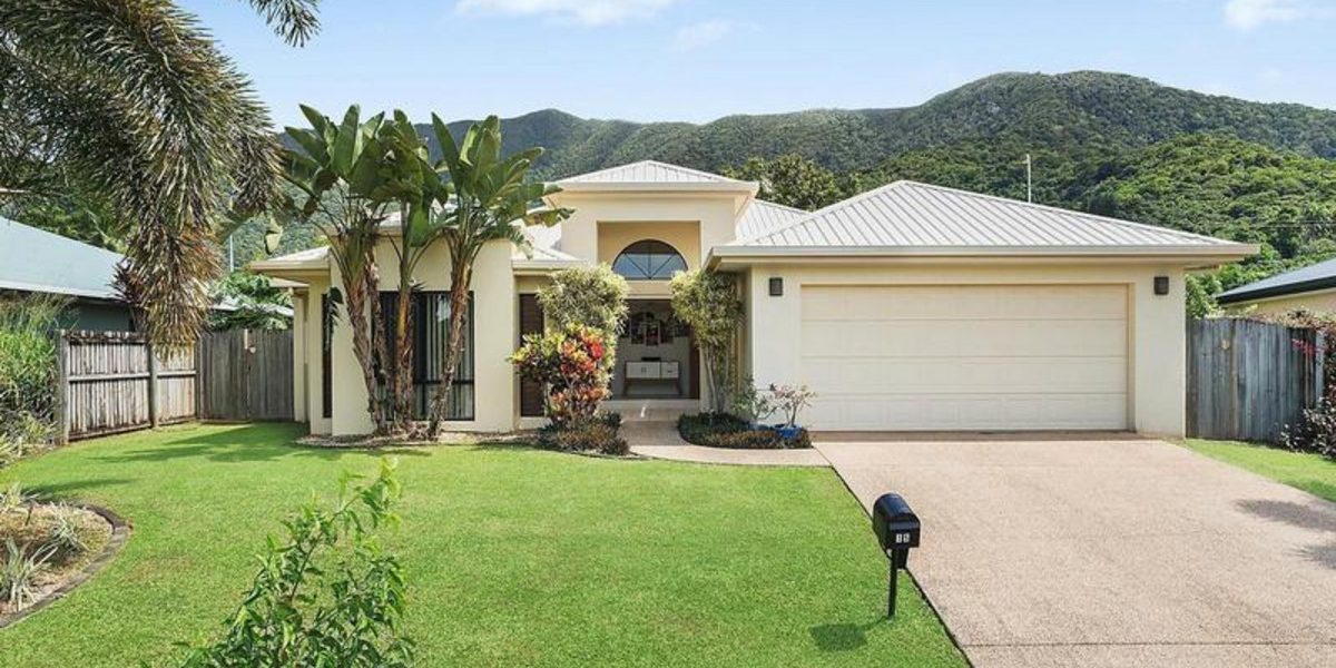 15 Derrick Street, REDLYNCH, QLD 4870 AUS