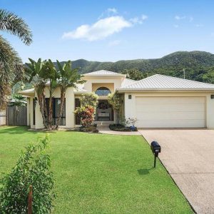 15 Derrick Street, REDLYNCH, QLD 4870 AUS
