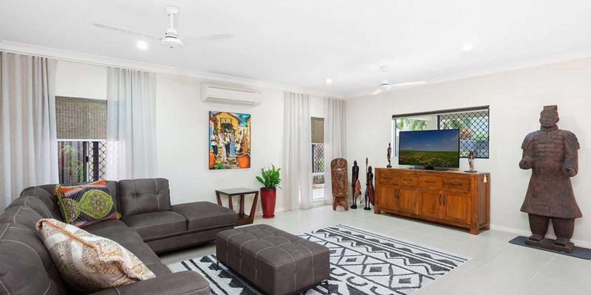 4 Tanjong Close, KEWARRA BEACH, QLD 4879 AUS