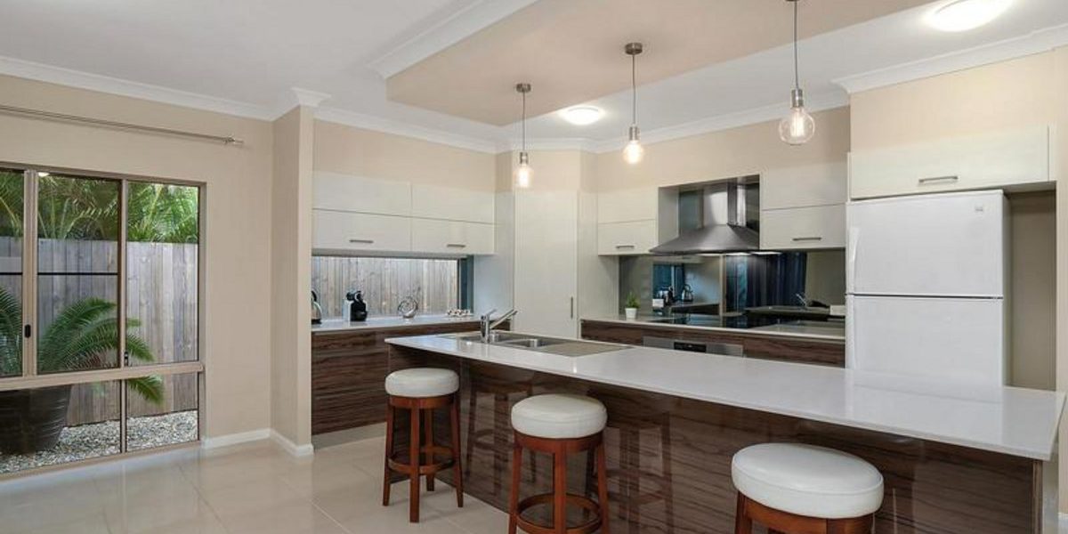 9 Sennfeld Close, Palm Cove, QLD 4879 AUS