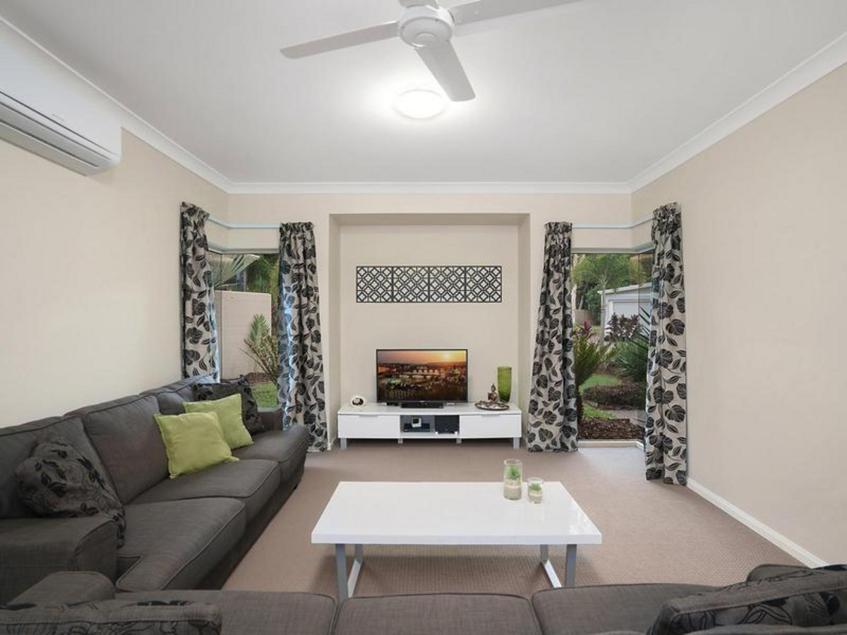 9 Sennfeld Close, Palm Cove, QLD 4879 AUS