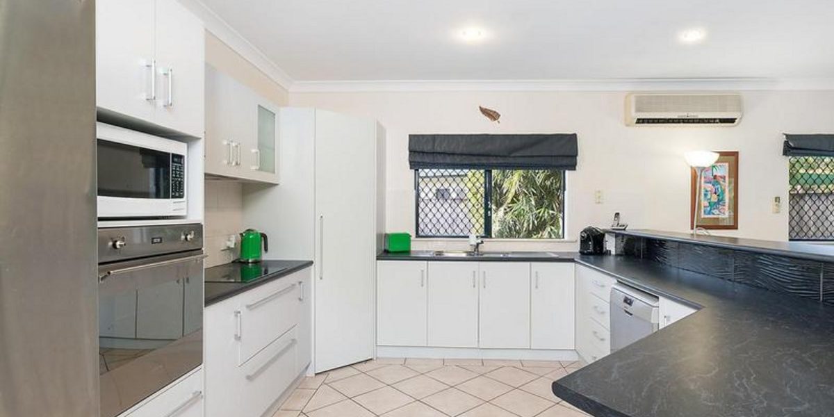 13 Ibis Close, KEWARRA BEACH, QLD 4879 AUS