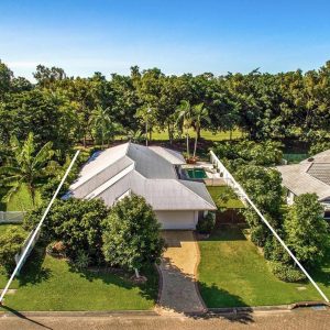 33 Parkinson Avenue, KEWARRA BEACH, QLD 4879 AUS