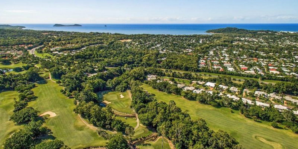 33 Parkinson Avenue, KEWARRA BEACH, QLD 4879 AUS