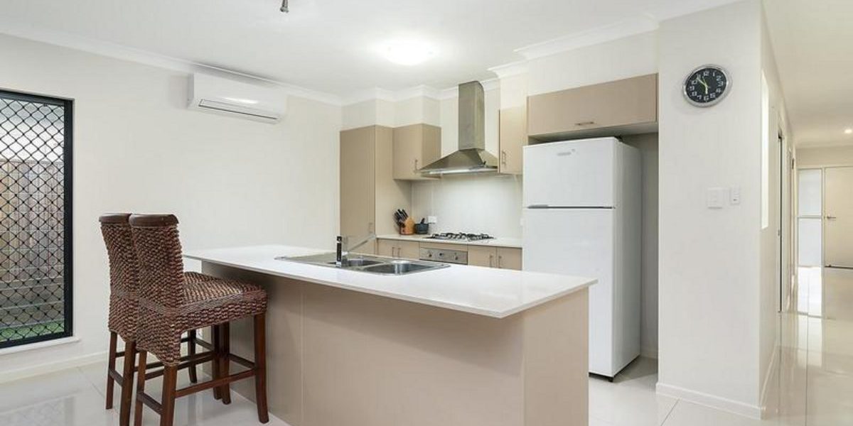 20 Beachfront Avenue, TRINITY BEACH, QLD 4879 AUS