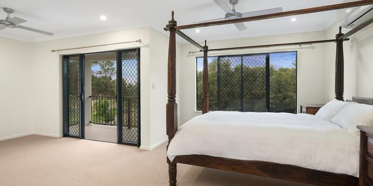 20 Beachfront Avenue, TRINITY BEACH, QLD 4879 AUS