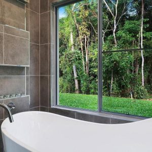25 Moore Road, KEWARRA BEACH, QLD 4879 AUS