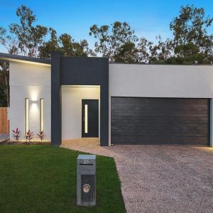 25 Moore Road, KEWARRA BEACH, QLD 4879 AUS