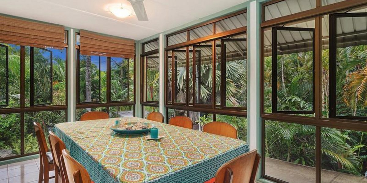 38 Dalziel Street, STRATFORD, QLD 4870 AUS