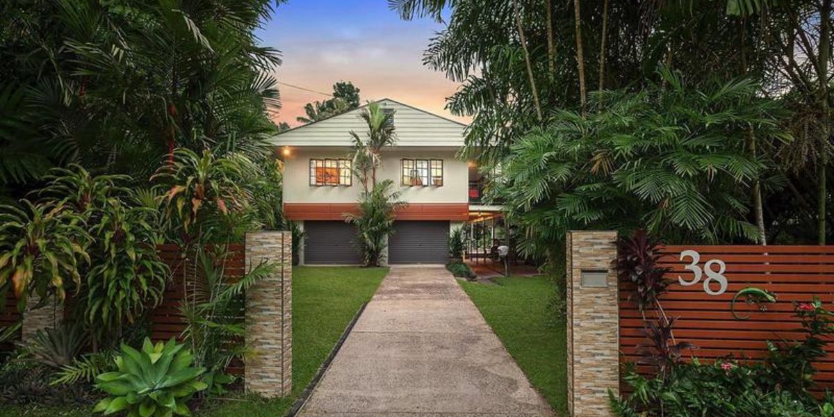 38 Dalziel Street, STRATFORD, QLD 4870 AUS