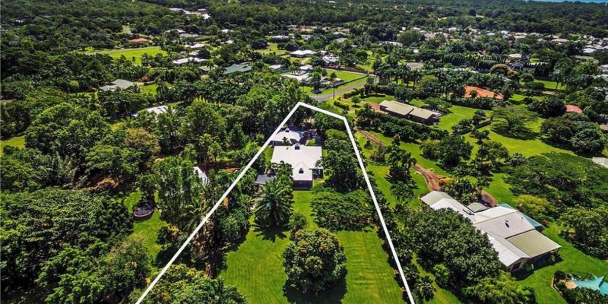 10-12 Ramsey Close, KEWARRA BEACH, QLD 4879 AUS