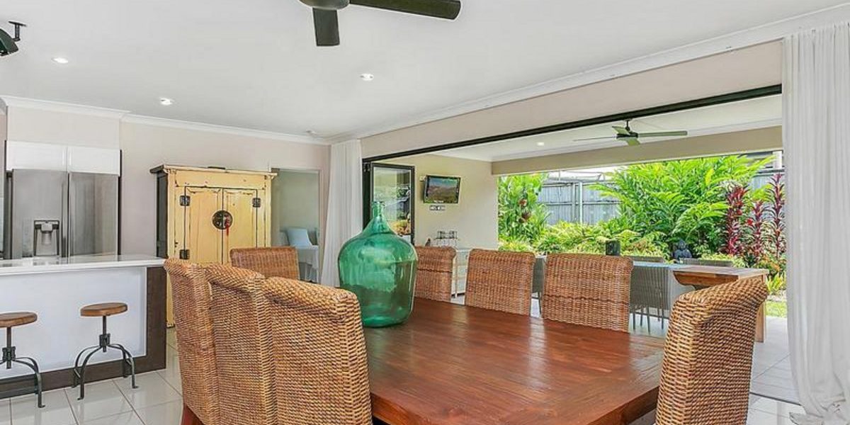 88 Roberts Drive, TRINITY BEACH, QLD 4879 AUS