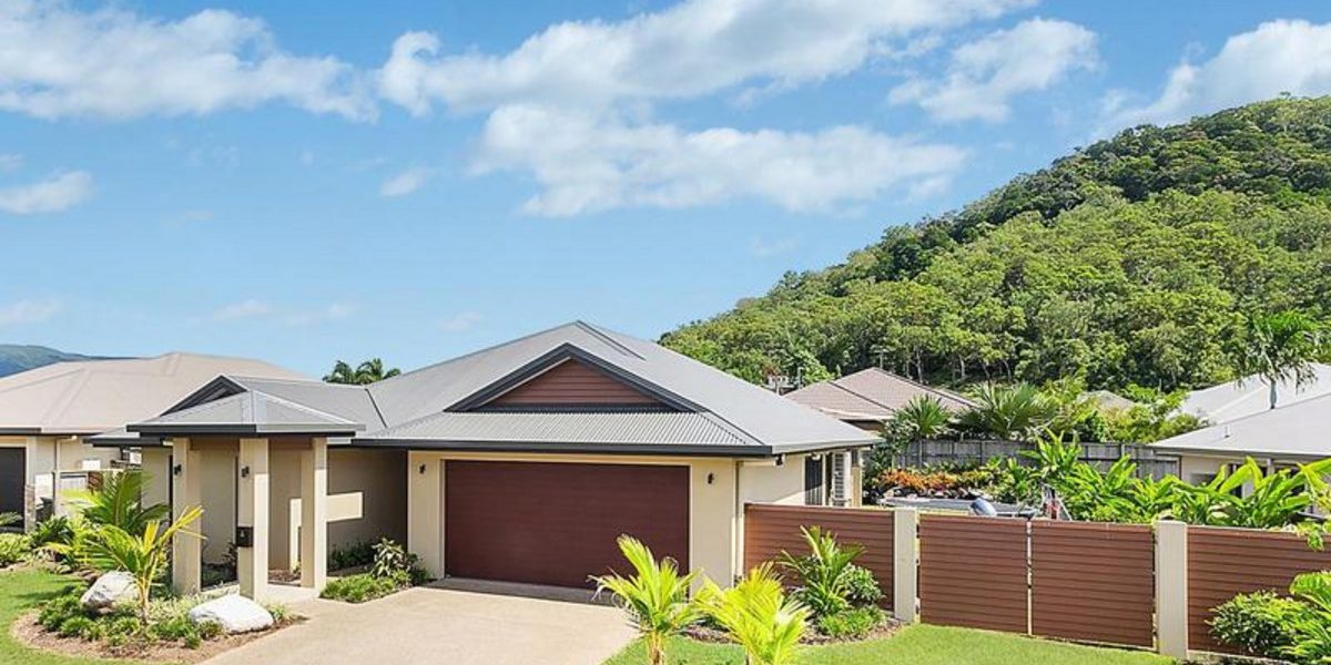88 Roberts Drive, TRINITY BEACH, QLD 4879 AUS