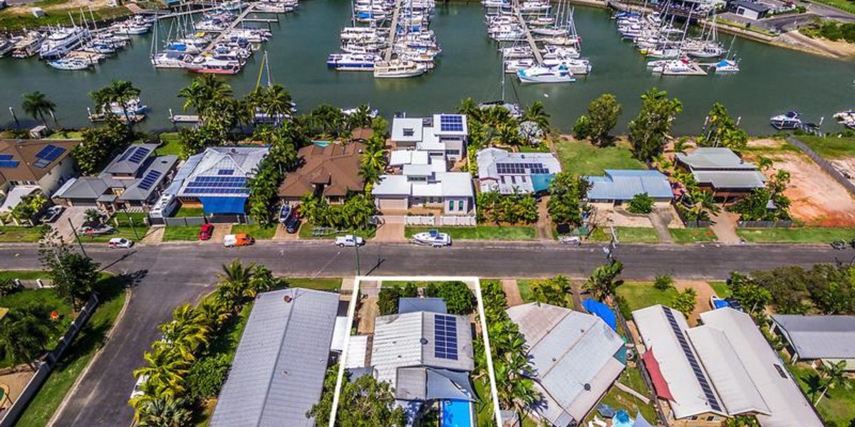 22 Riverside Parade, TRINITY PARK, QLD 4879 AUS
