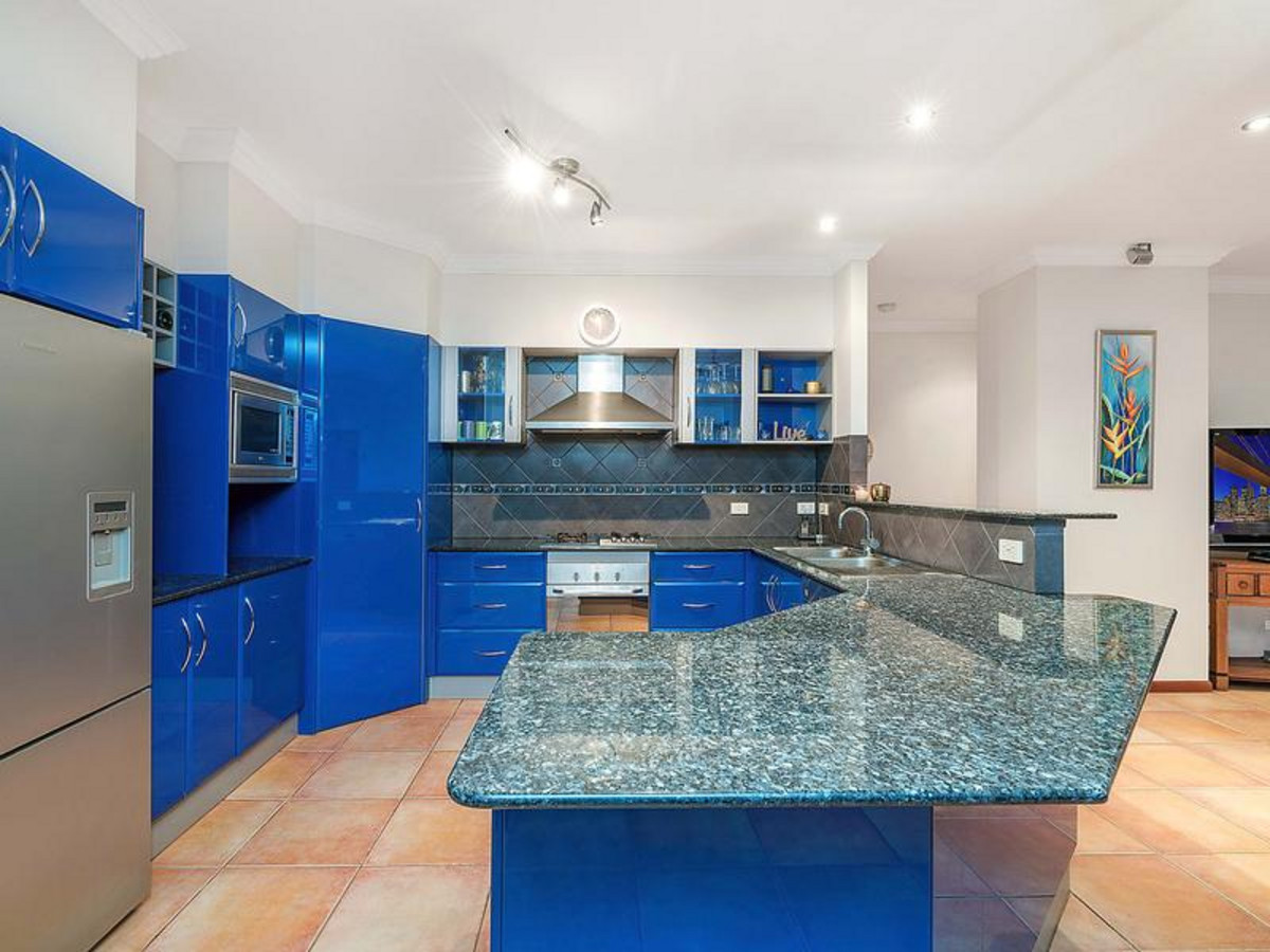 11 Heron Close, KEWARRA BEACH, QLD 4879 AUS
