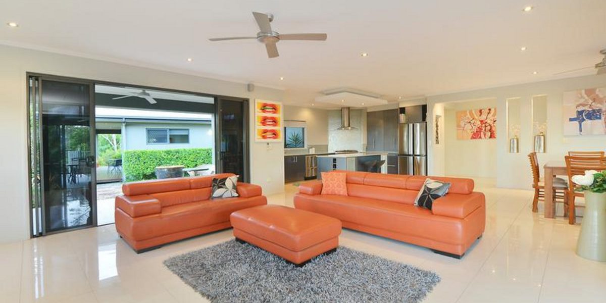 21 Buckinghamia Close, REDLYNCH, QLD 4870 AUS
