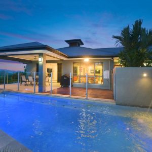 21 Buckinghamia Close, REDLYNCH, QLD 4870 AUS