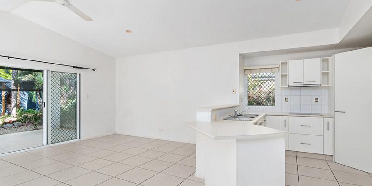 7 Sago Close, Palm Cove, QLD 4879 AUS